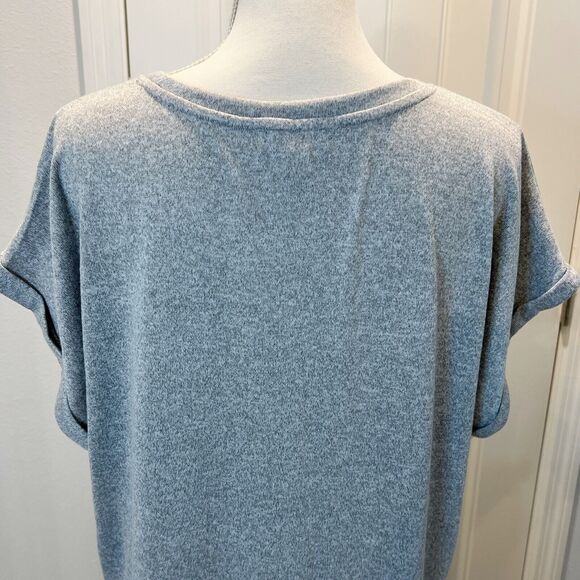 Clover + Pine Women's Shirt American Flag Size XL Short Sleeve Gray Patriotic - Picture 5 of 14